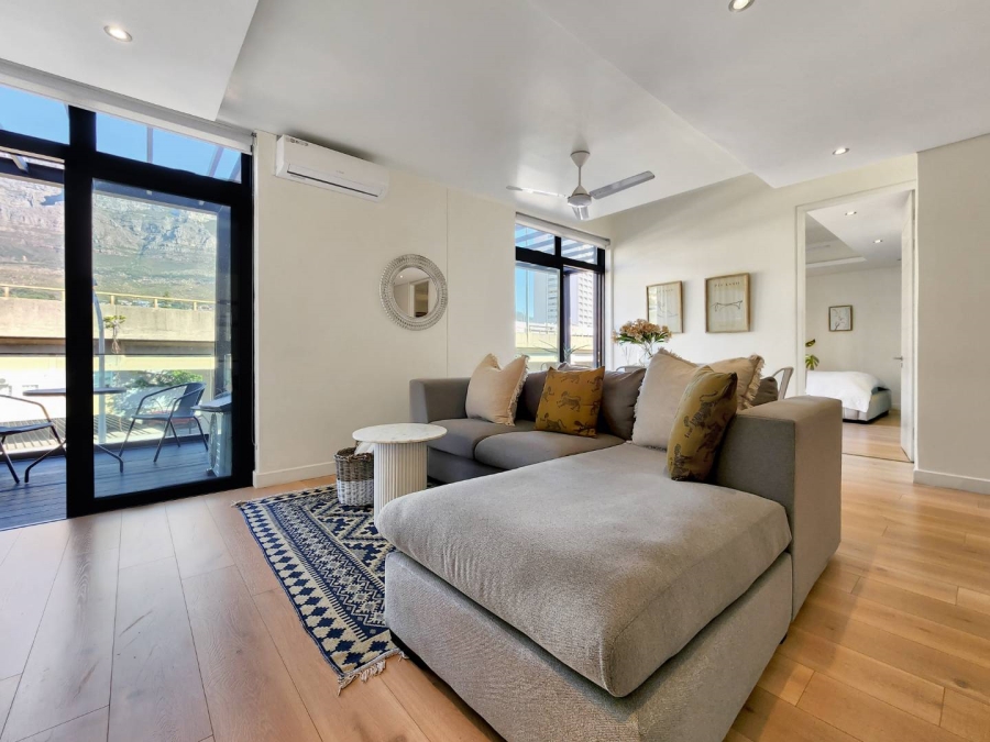 2 Bedroom Property for Sale in Gardens Western Cape